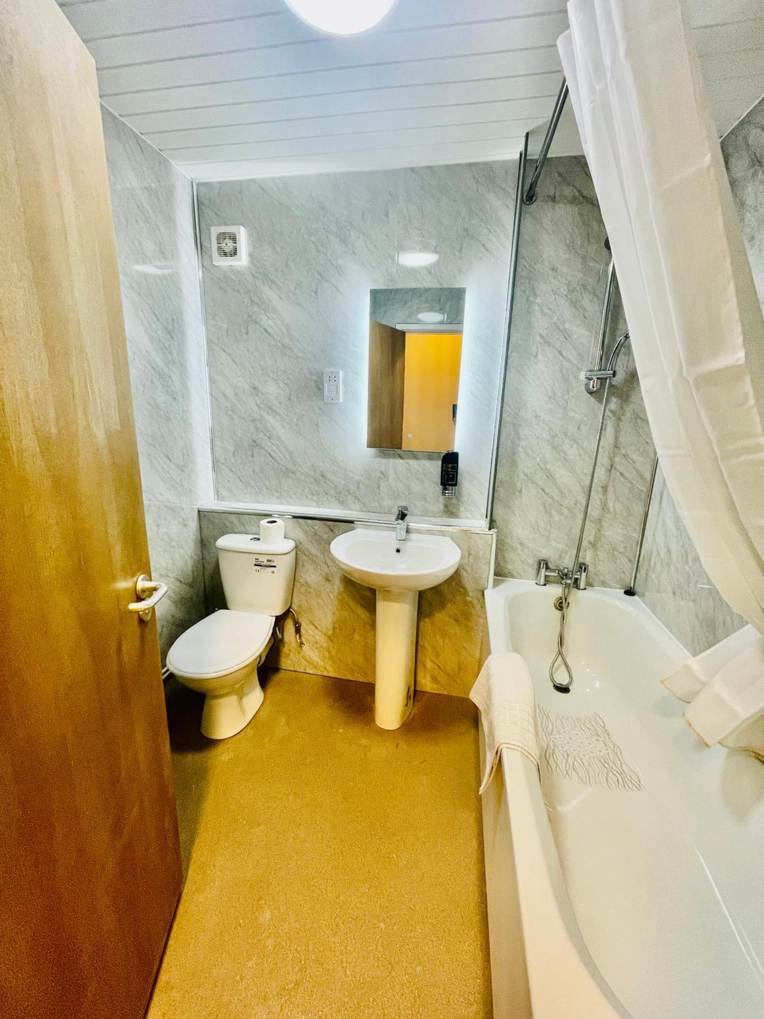 Hylands Hotel Κόβεντρι Εξωτερικό φωτογραφία